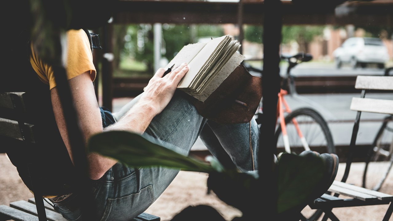 AI 文章生成器:让智能助手帮您轻松撰写高质量文章 AI 文章生成器:让智能助手帮您轻松撰写高质量文章